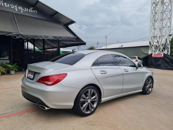 Mercedes-Benz CLA180 1.6 W117 Urban Coupe ปี 2014 รูปที่ 4